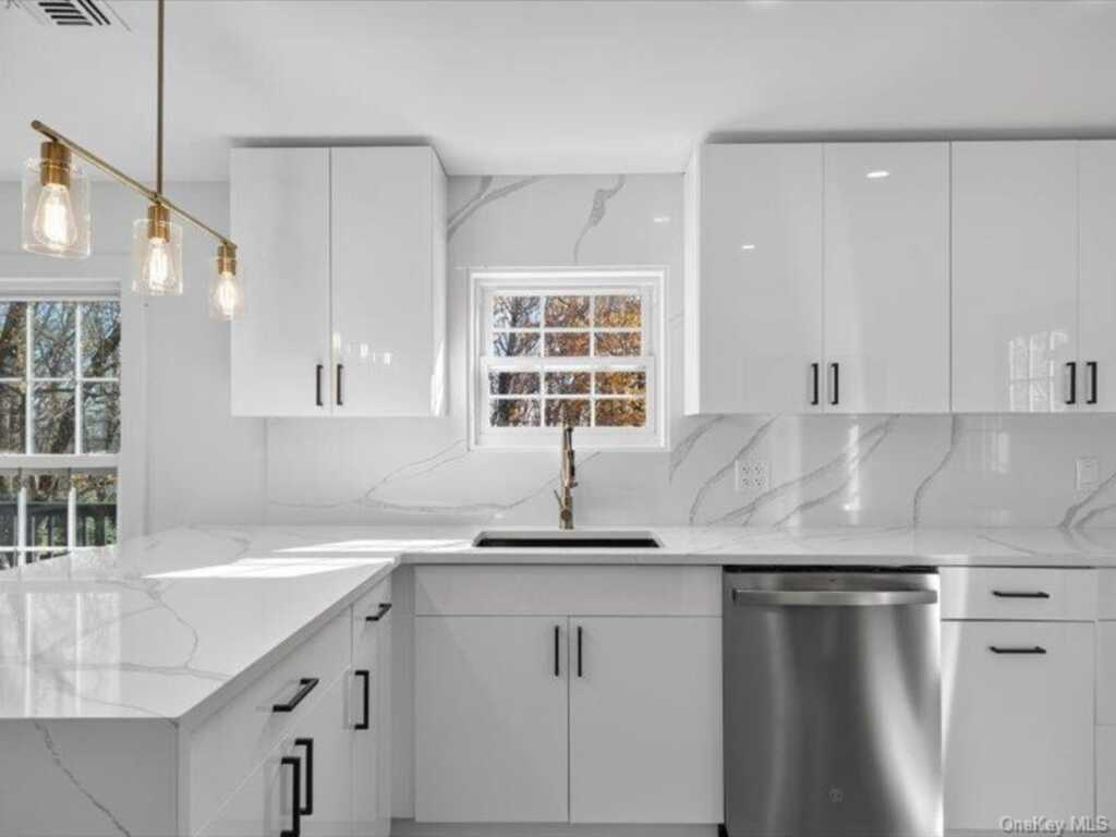 176 Old State Route 28, Hurley, NY 12433 - Photo 7 of 25