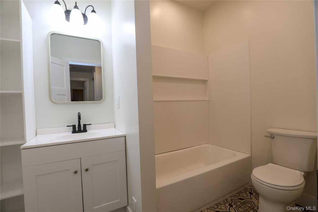 144 Downs Street, Kingston, NY 12401 - Photo 10 of 26