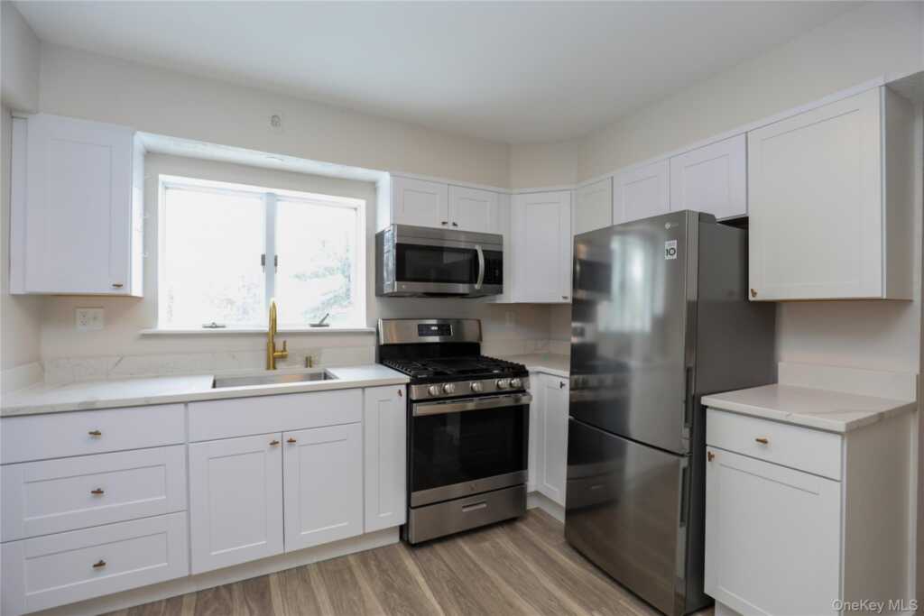 144 Downs Street, Kingston, NY 12401 - Photo 19 of 26