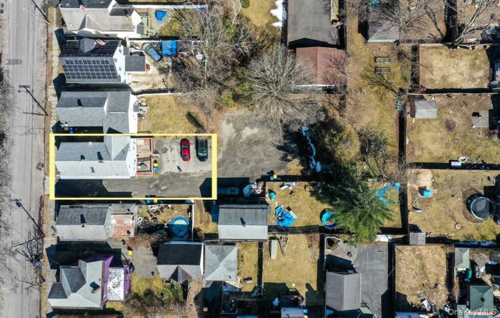 144 Downs Street, Kingston, NY 12401 - Photo 4 of 26