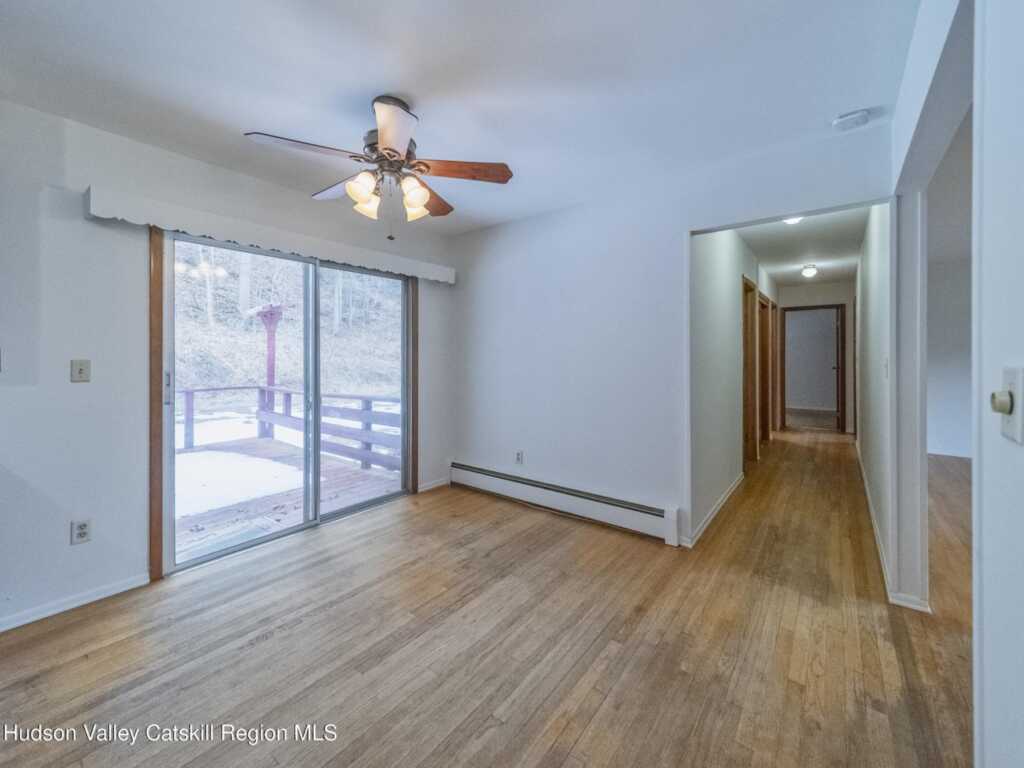 30 Redwood Road, Saugerties, NY 12477 - Photo 11 of 31