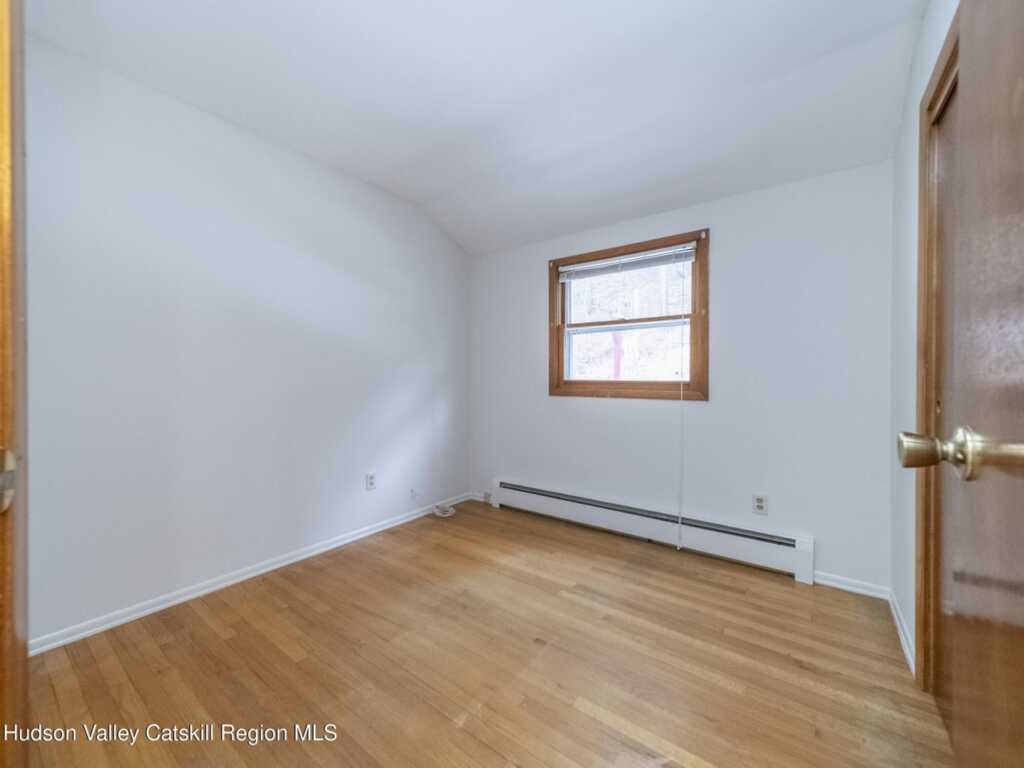 30 Redwood Road, Saugerties, NY 12477 - Photo 16 of 31