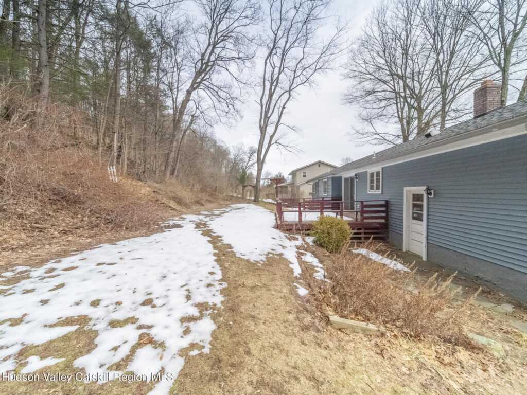 30 Redwood Road, Saugerties, NY 12477 - Photo 28 of 31