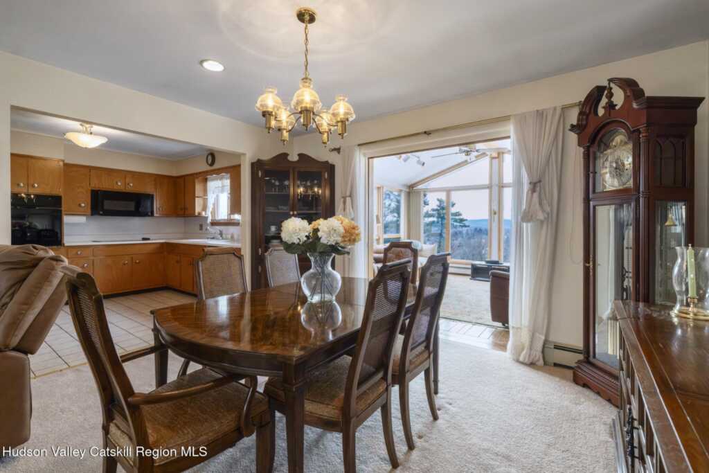 101 Florence Street, Kingston, NY 12401 - Photo 11 of 44