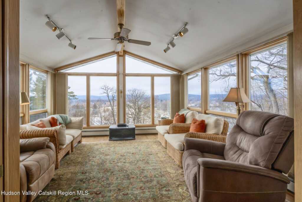 101 Florence Street, Kingston, NY 12401 - Photo 12 of 44