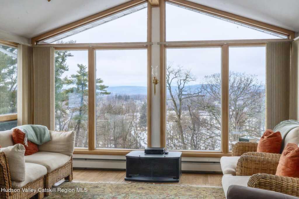 101 Florence Street, Kingston, NY 12401 - Photo 13 of 44