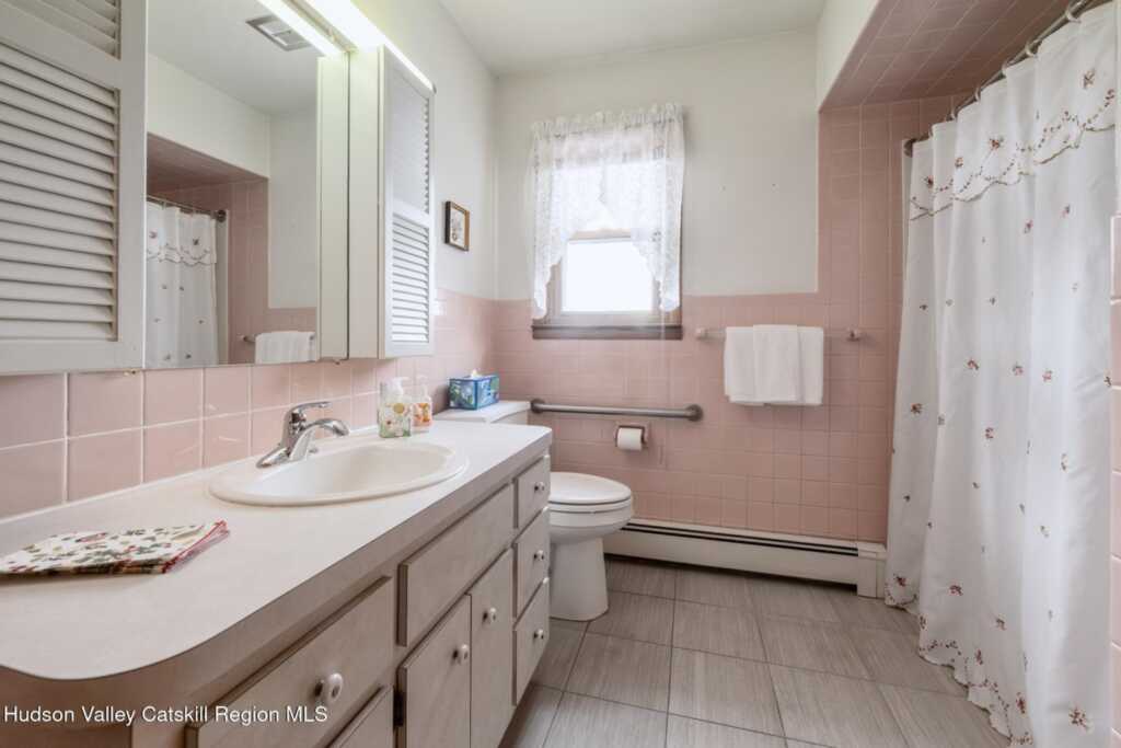 101 Florence Street, Kingston, NY 12401 - Photo 25 of 44