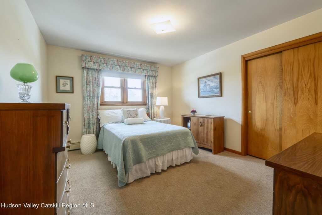 101 Florence Street, Kingston, NY 12401 - Photo 28 of 44