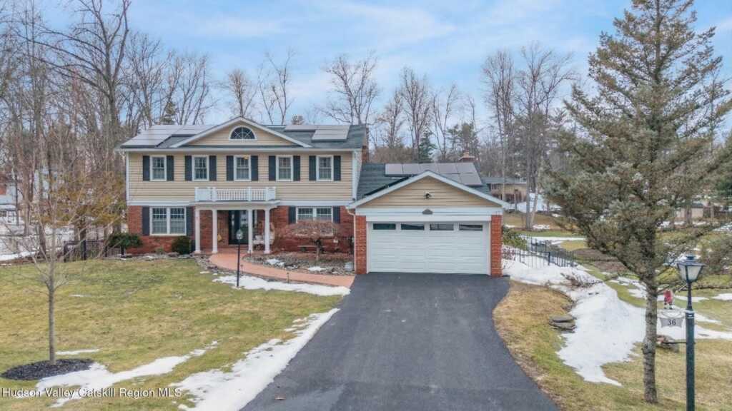 36 Arnold Drive, Kingston, NY 12401 - Photo 2 of 48