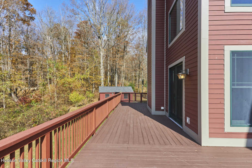 203 Silver Lake Road, Rhinebeck, NY 12572 - Photo 16 of 46