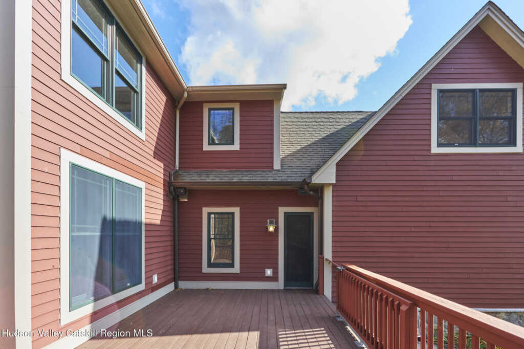 203 Silver Lake Road, Rhinebeck, NY 12572 - Photo 37 of 46