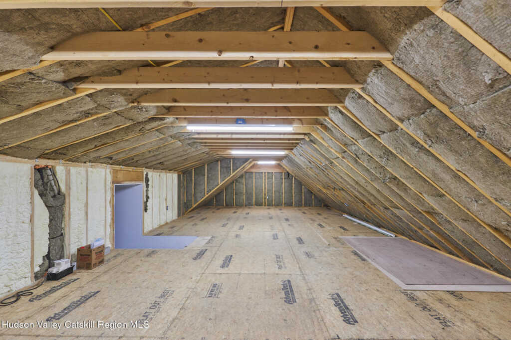 203 Silver Lake Road, Rhinebeck, NY 12572 - Photo 44 of 46