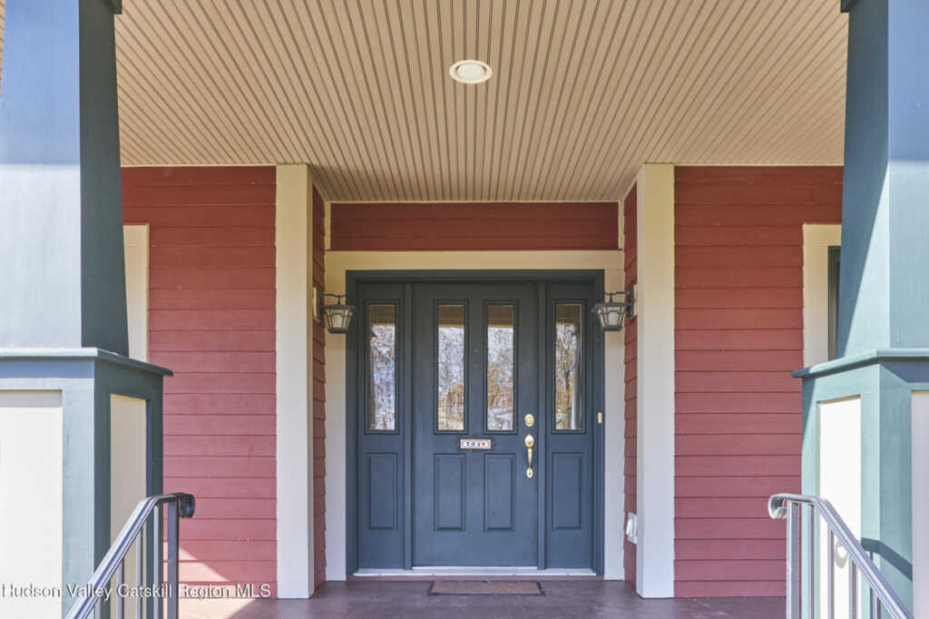 203 Silver Lake Road, Rhinebeck, NY 12572 - Photo 9 of 46