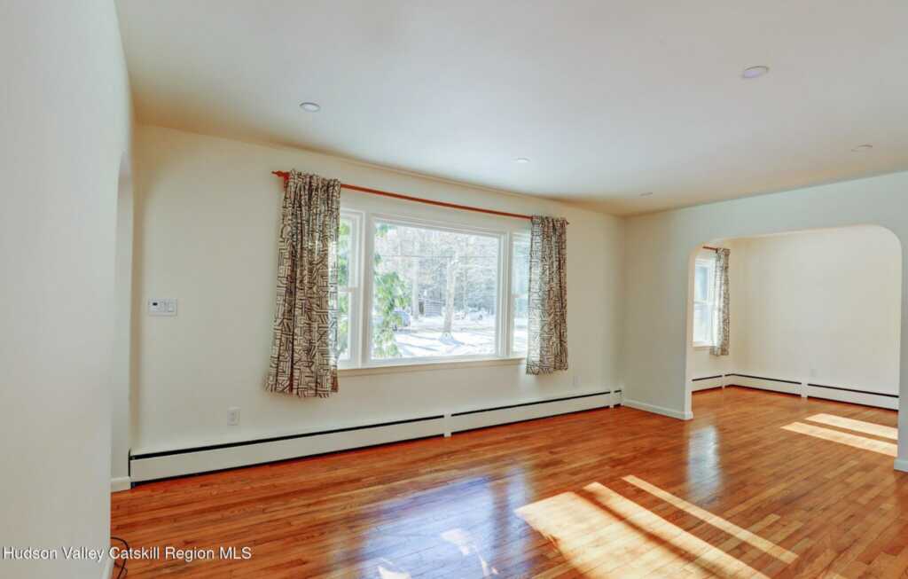 15 Van De Bogart Road, Woodstock, NY 12498 - Photo 6 of 24