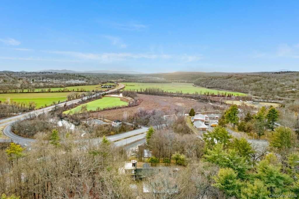 233 Forest Hill Drive, Kingston, NY 12401 - Photo 29 of 34