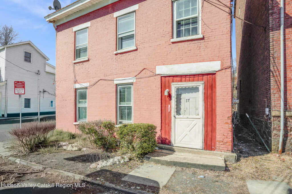 77 Union Street, Kingston, NY 12401 - Photo 4 of 16