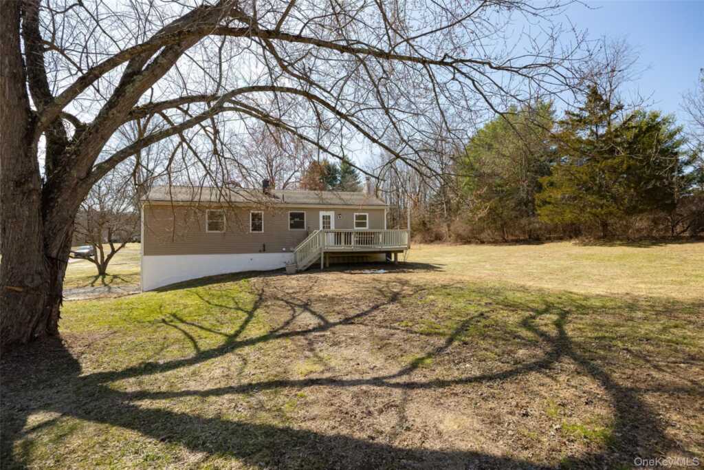 9 Ferrara Drive, Rhinebeck, NY 12572 - Photo 25 of 28