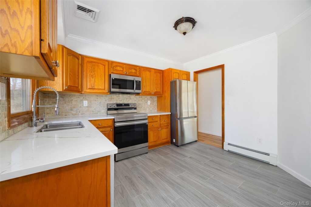 9 Ferrara Drive, Rhinebeck, NY 12572 - Photo 8 of 28