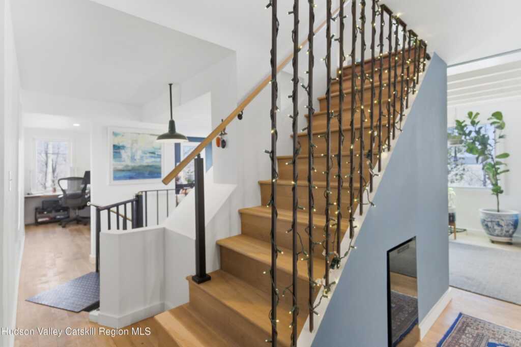 128 Parsell Street, Kingston, NY 12401 - Photo 19 of 43