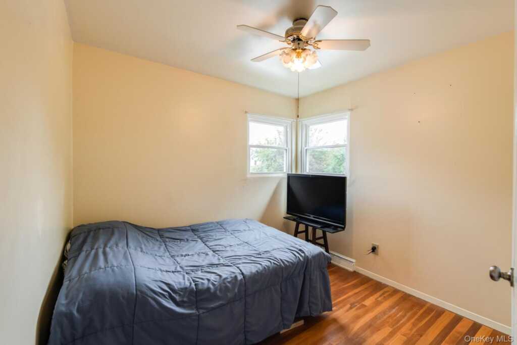 4 Edgewood Drive, Saugerties, NY 12477 - Photo 17 of 39