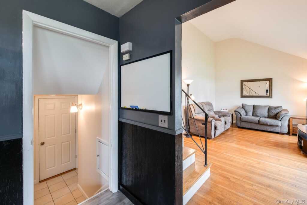 4 Edgewood Drive, Saugerties, NY 12477 - Photo 19 of 39