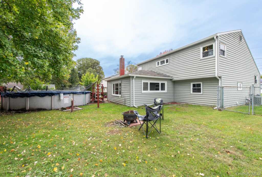 4 Edgewood Drive, Saugerties, NY 12477 - Photo 38 of 39