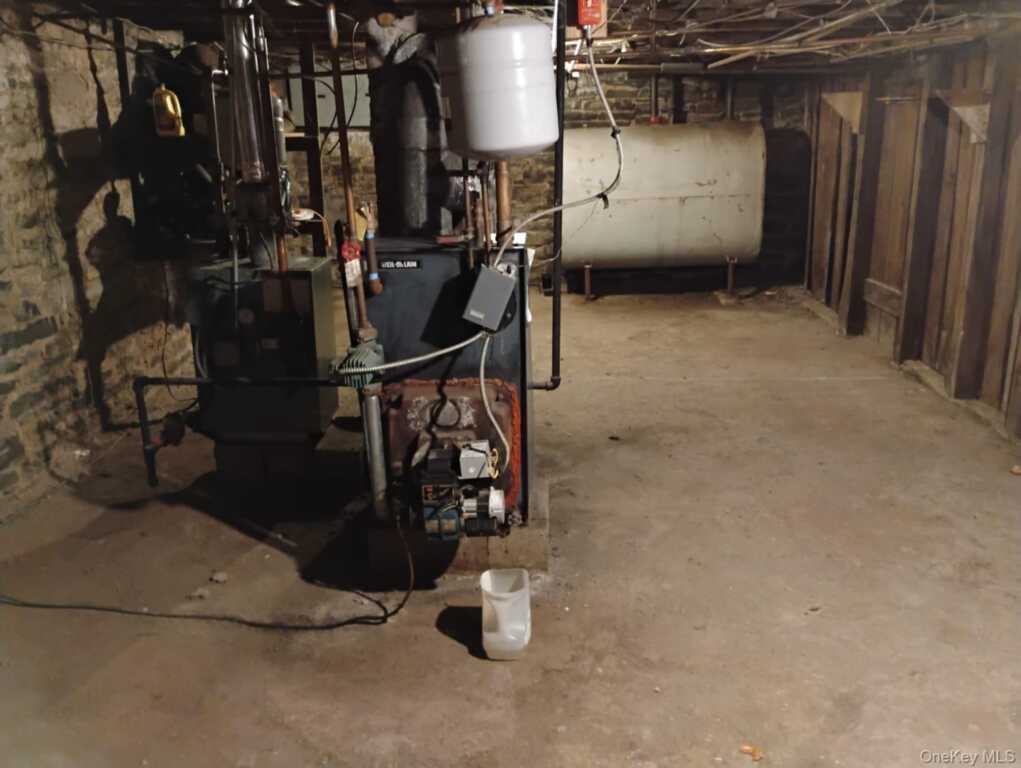 57 Elmendorf Street, Kingston, NY 12401 - Photo 5 of 6