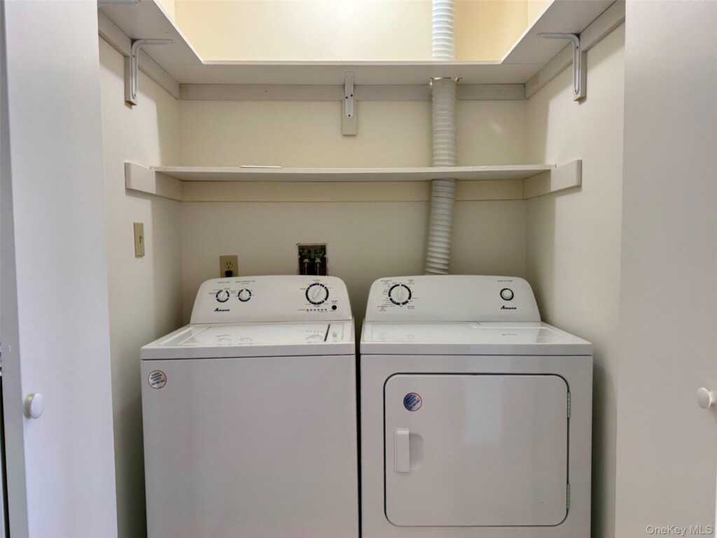 14 Pond Drive, Rhinebeck, NY 12572 - Photo 13 of 24