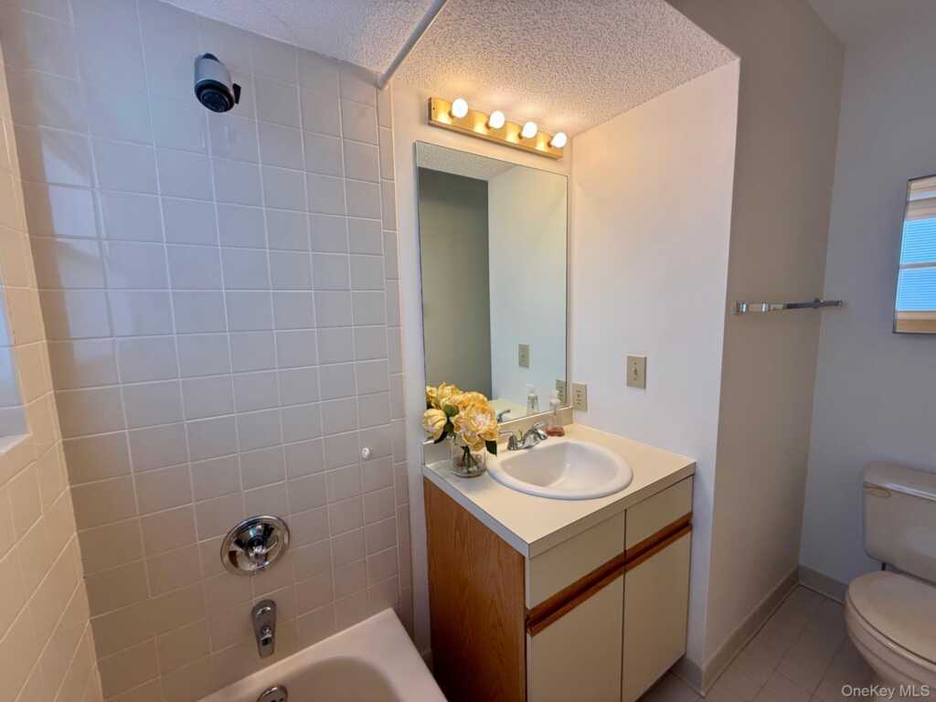 14 Pond Drive, Rhinebeck, NY 12572 - Photo 15 of 24