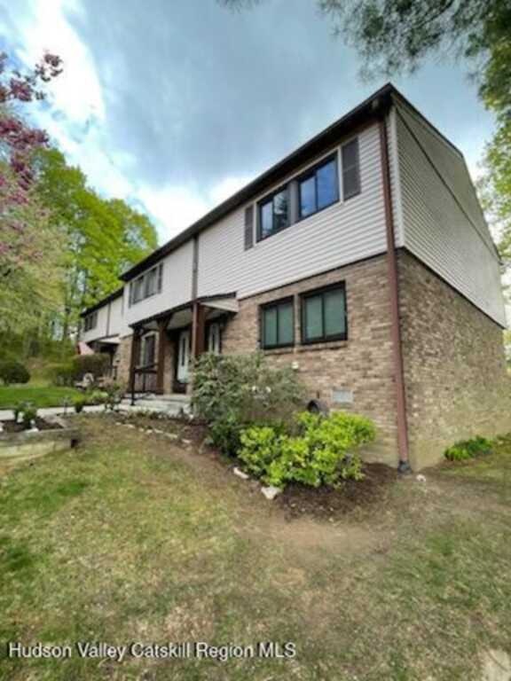 204 Village Court, Kingston, NY 12401 - Photo 30 of 32