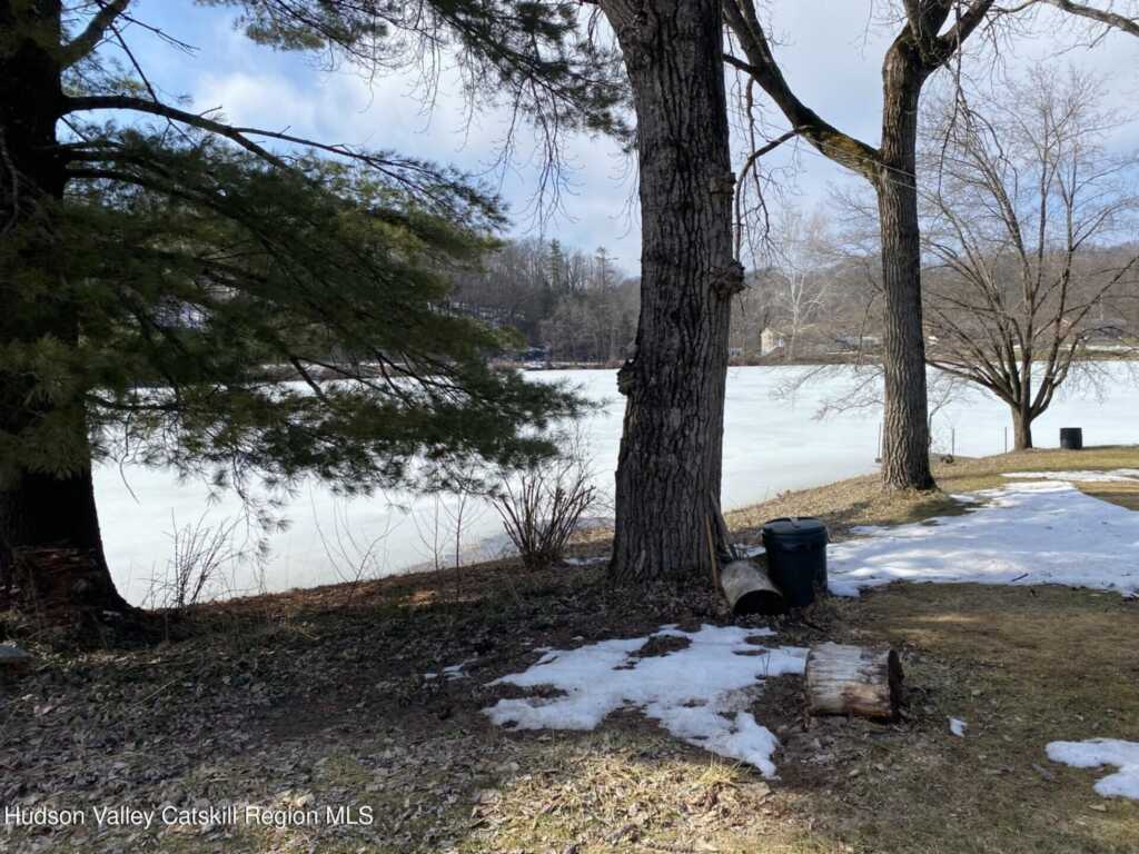 542 Lake View Terrace, Kingston, NY 12401 - Photo 4 of 16