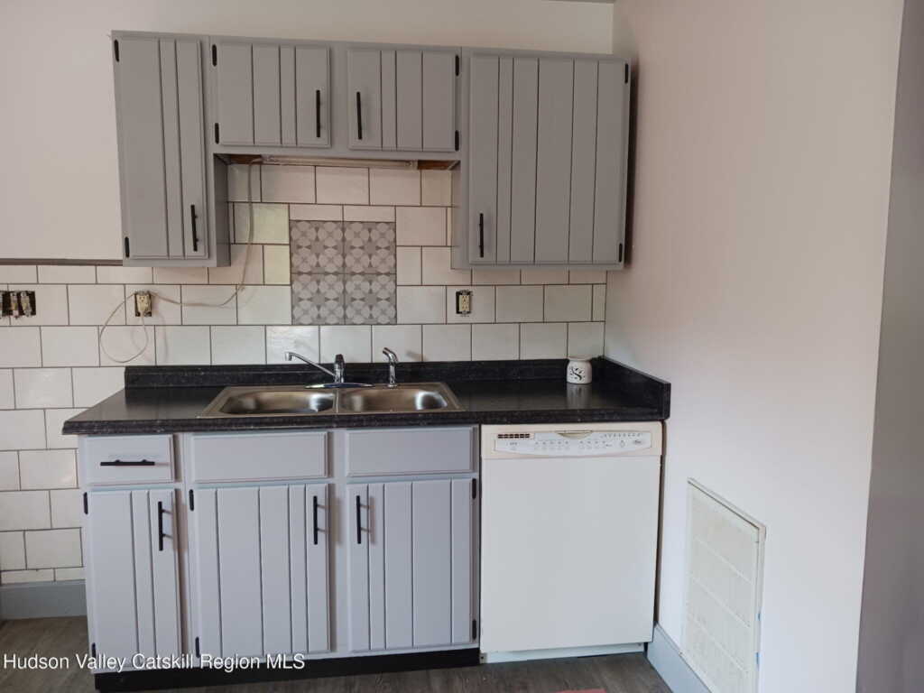 542 Lake View Terrace, Kingston, NY 12401 - Photo 6 of 16