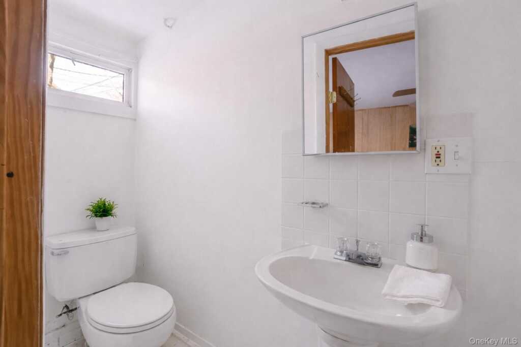 9 Solway Road, Saugerties, NY 12477 - Photo 31 of 47