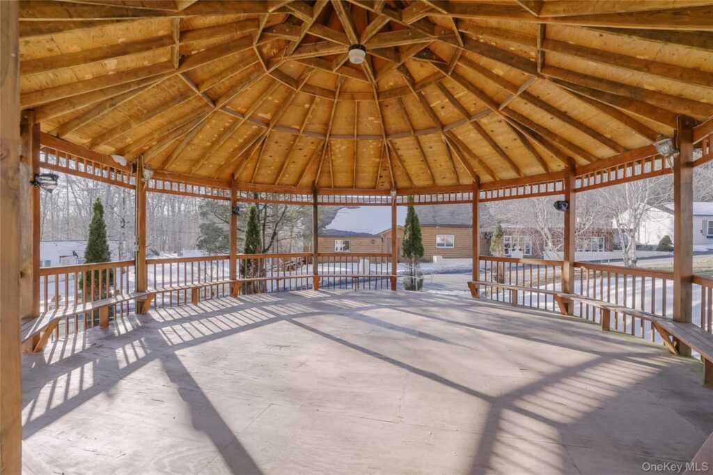 9 Solway Road, Saugerties, NY 12477 - Photo 34 of 47