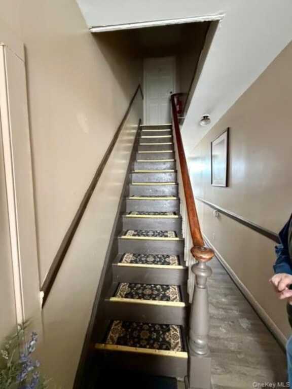 218 Partition Street, Saugerties, NY 12477 - Photo 18 of 29