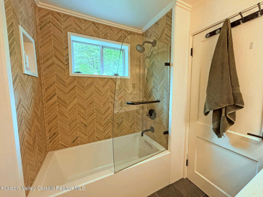 196 Tinker Street, Woodstock, NY 12498 - Photo 14 of 30