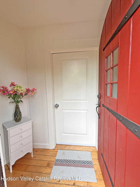 196 Tinker Street, Woodstock, NY 12498 - Photo 4 of 30