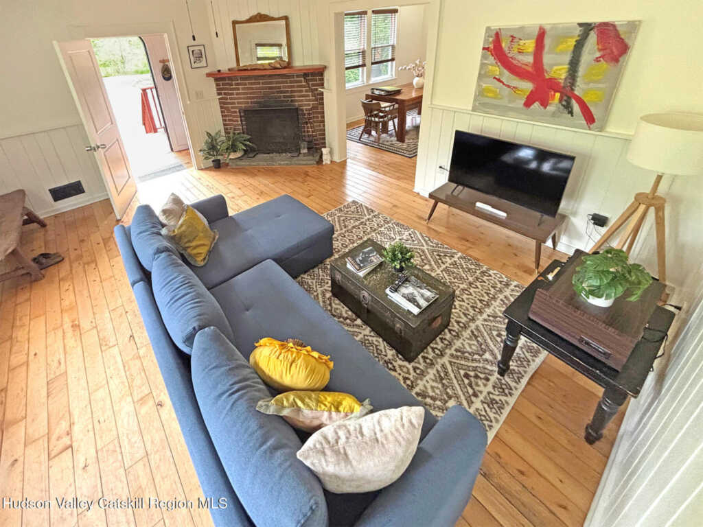 196 Tinker Street, Woodstock, NY 12498 - Photo 8 of 30