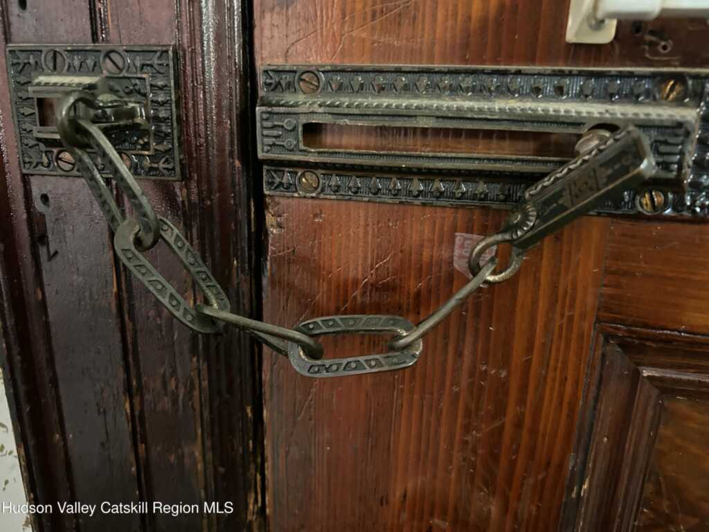 147 Main Street, Kingston, NY 12401 - Photo 17 of 32