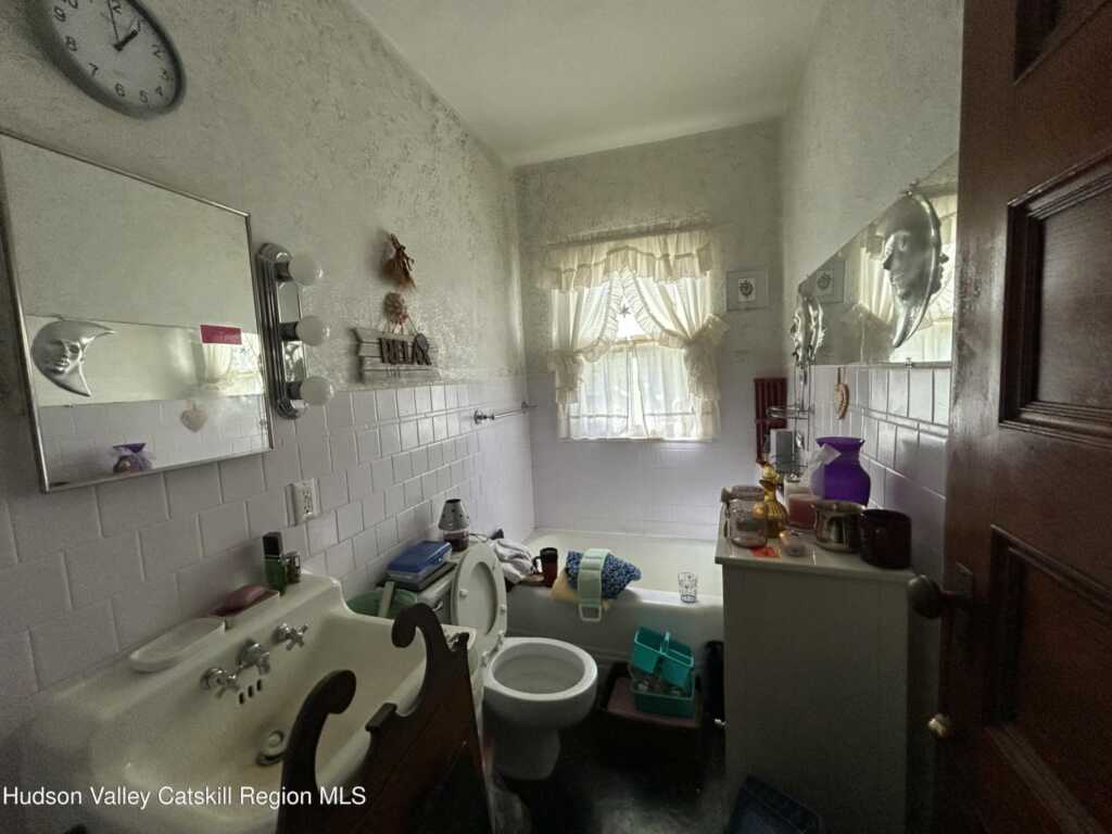 147 Main Street, Kingston, NY 12401 - Photo 25 of 32