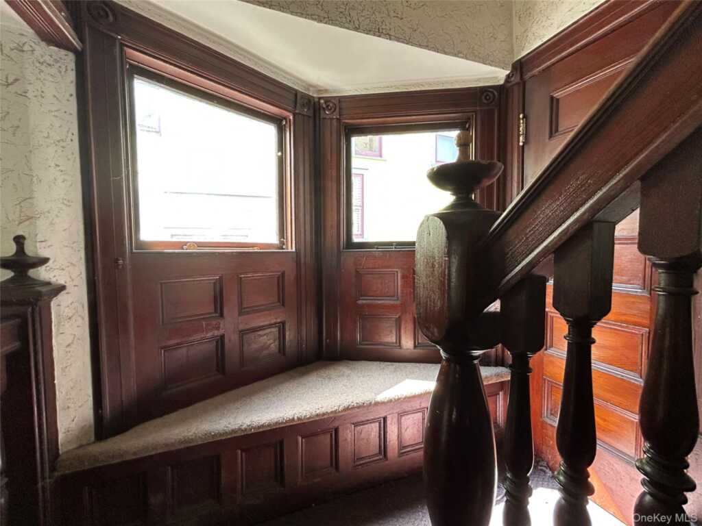 147 Main Street, Kingston, NY 12401 - Photo 17 of 36