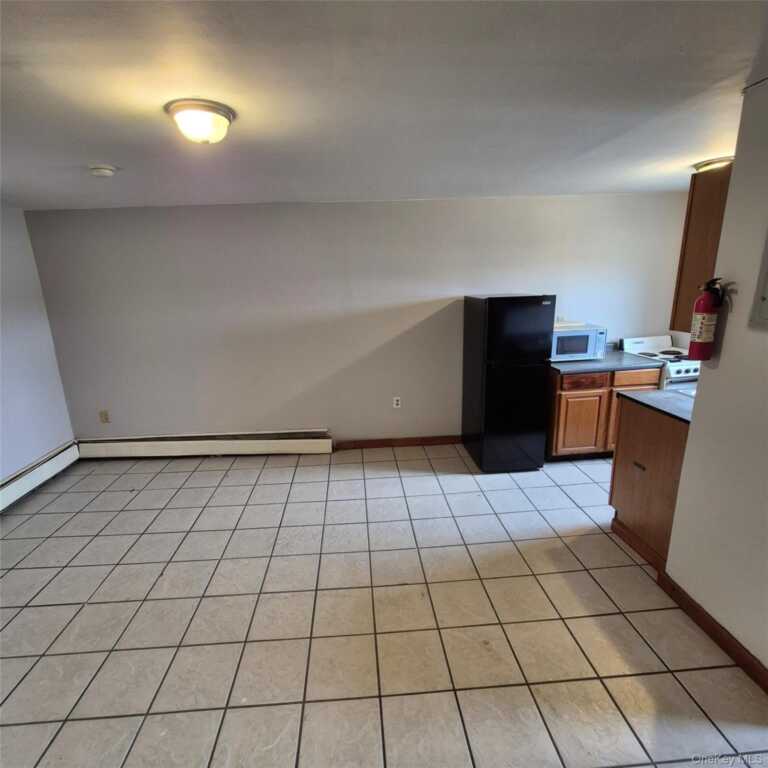 2071 Ulster Avenue, Unit #1, Kingston, NY 12449 - Photo 5 of 8