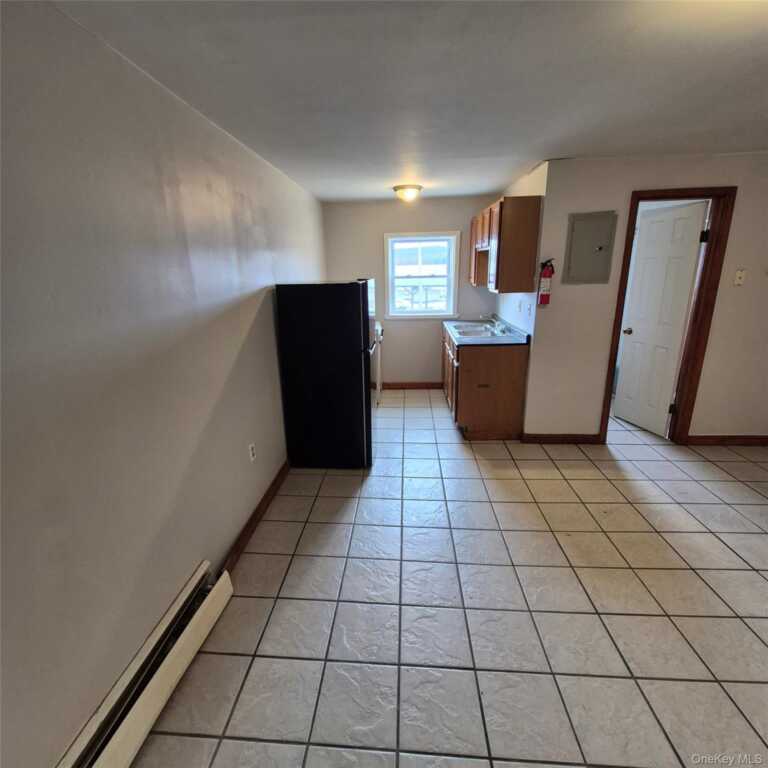 2071 Ulster Avenue, Unit #1, Kingston, NY 12449 - Photo 6 of 8