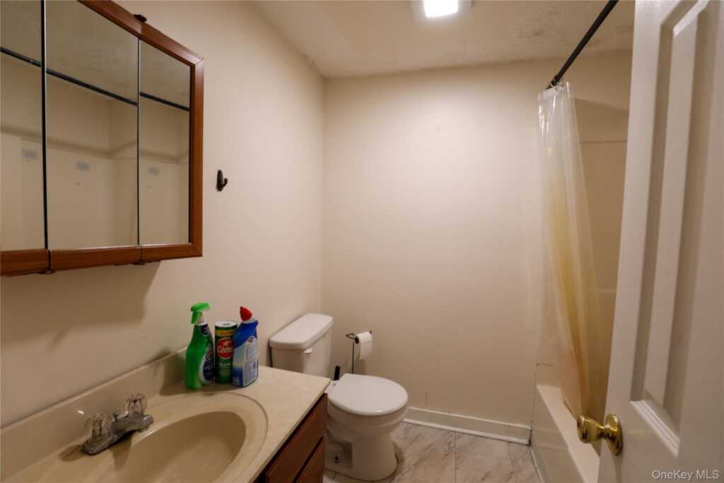 1116 State Route 28, Unit ##4, Hurley, NY 12401 - Photo 10 of 11