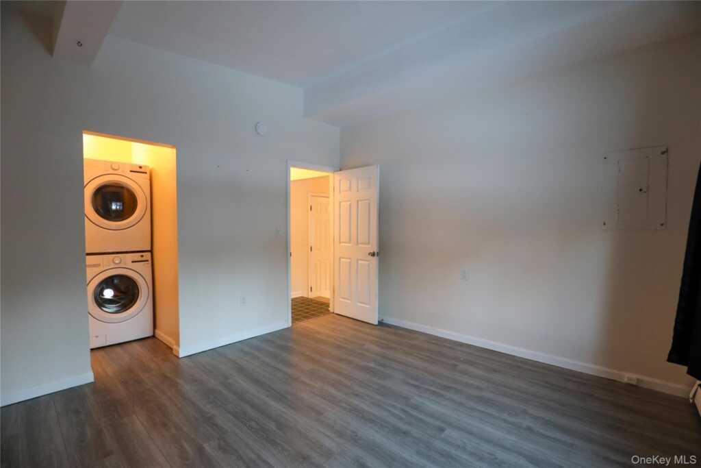 1116 State Route 28, Unit ##4, Hurley, NY 12401 - Photo 8 of 11