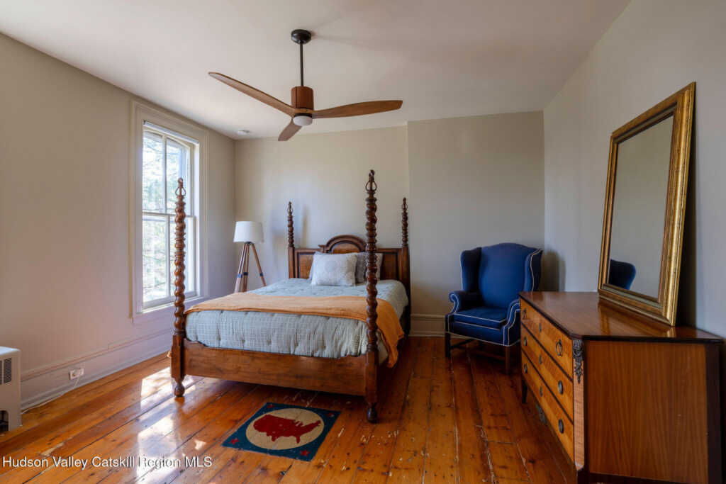 45 Chestnut Street, Kingston, NY 12401 - Photo 28 of 36