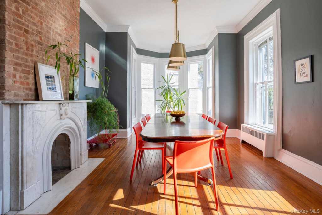 45 W Chestnut Street, Kingston, NY 12401 - Photo 14 of 36