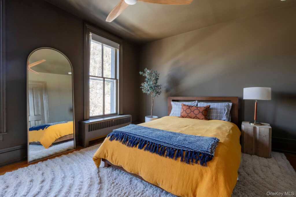 45 W Chestnut Street, Kingston, NY 12401 - Photo 24 of 36