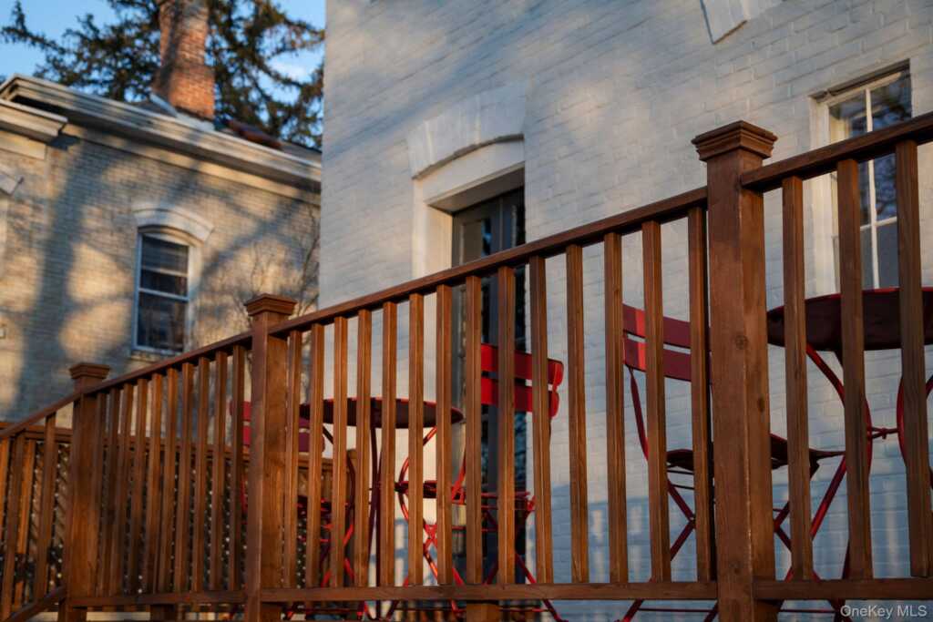 45 W Chestnut Street, Kingston, NY 12401 - Photo 36 of 36