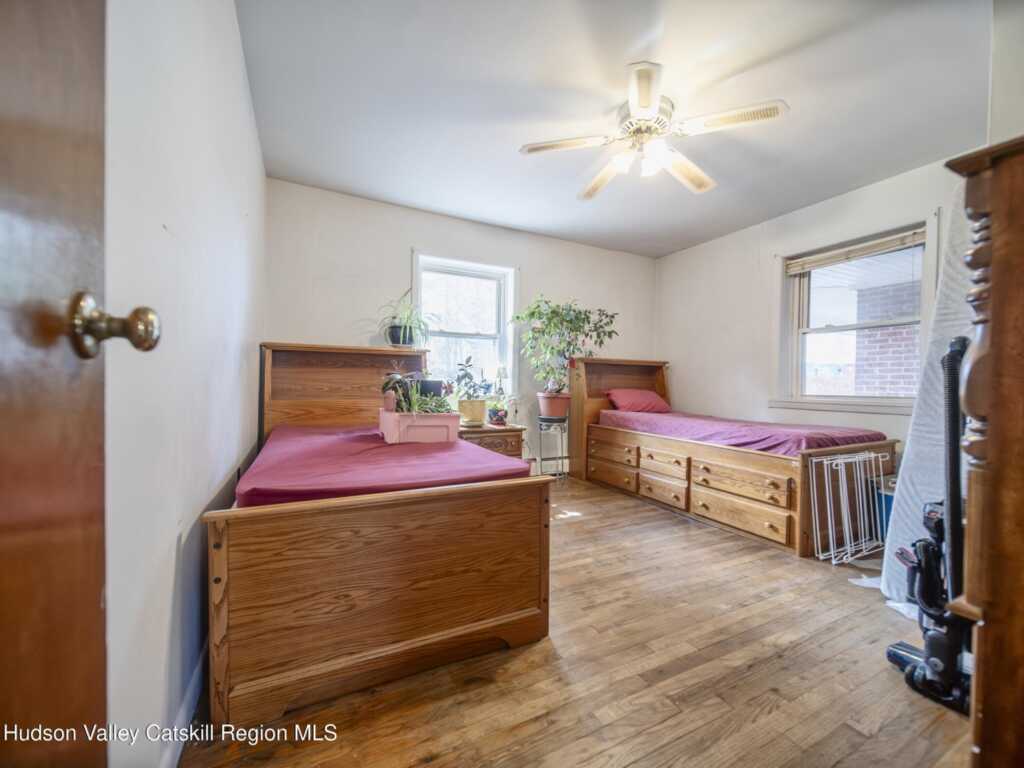 377 Chester Street, Kingston, NY 12401 - Photo 21 of 24